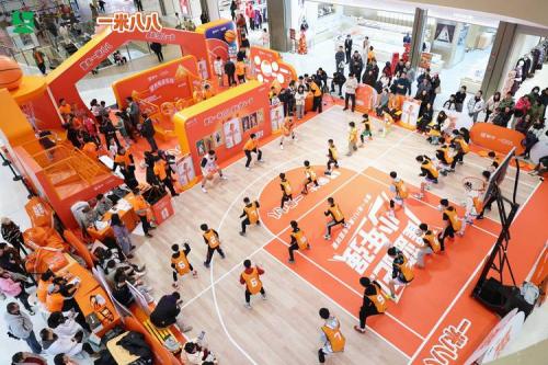 《NBA直播吧极速体育，激情燃烧的篮球盛宴！》
