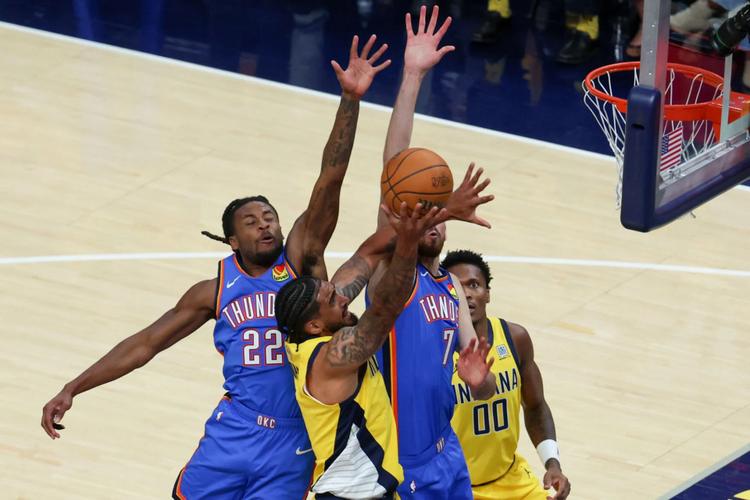 《2001年NBA总决赛:一场传奇对决,见证篮球巅峰时刻》